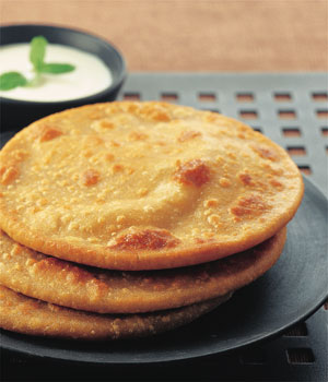 Stuffed spicy lentil  breads (Dal Parathas)