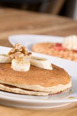 Healthy Oatmeal Pancakes